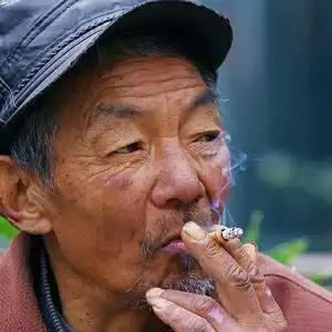 抖音低保大爷头像图片,抖音大爷有低保头像_大山谷图库