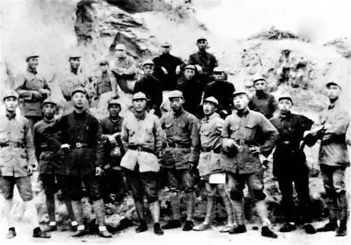 简述晋察冀军区及其第一军分区的建立和发展