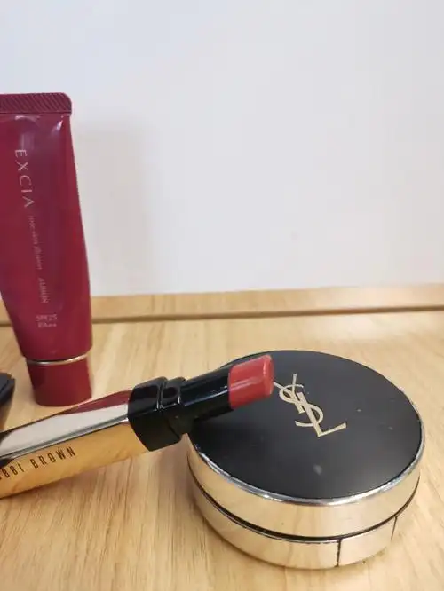 风很大的bobbibrown黄皮慎重购买