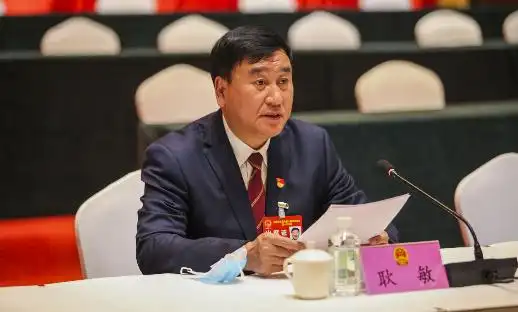 68686868耿敏代表区委和大会临时党委讲话,他指出,要统一思想