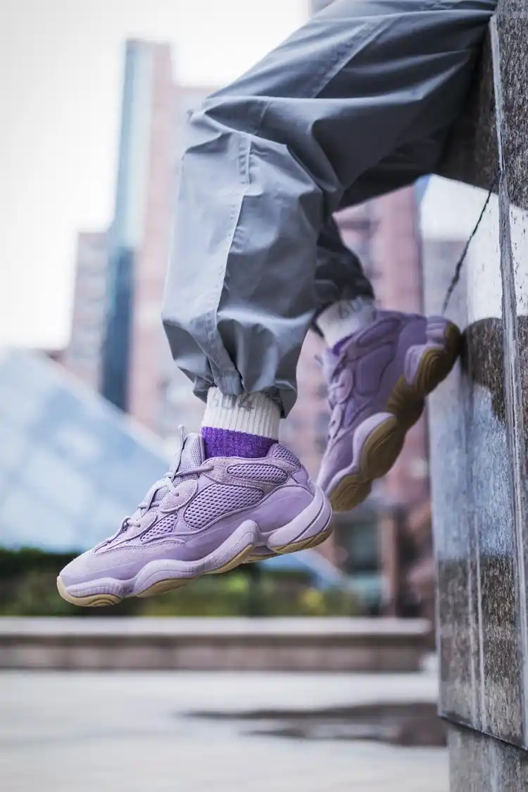 yeezy椰子500灭霸紫薰衣草搭配展示上脚图_莆田鞋服