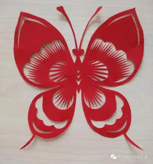 对称的美剪纸简单漂亮图片