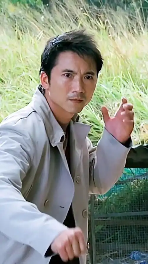 一言不合就开打的反派专业户……邹兆龙