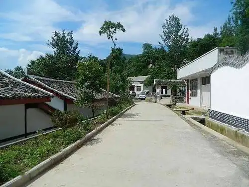 村容村貌焕新颜美丽寨子入画来