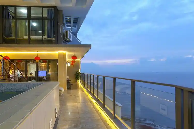 巽寮湾网红打卡空中别墅架空花园五室三厅;海景泳池别墅空中别墅