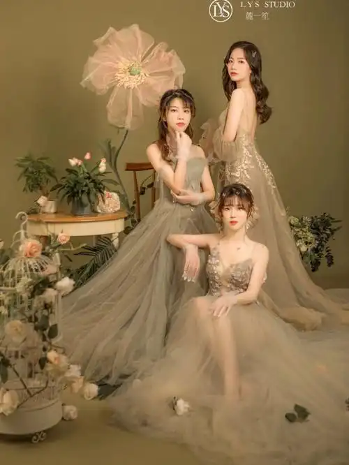 三人闺蜜写真我们相遇在这个世间