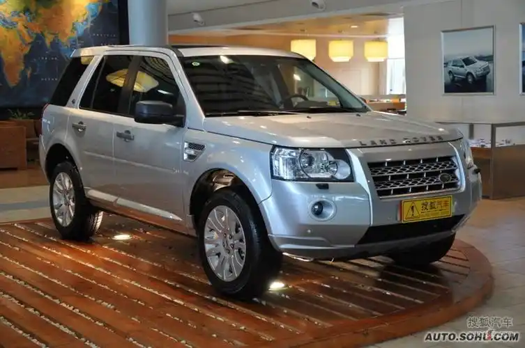 2010款路虎神行者2i6autohse到店实拍