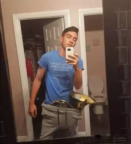 男生怎样自拍显丁丁大看到最后也真是够了