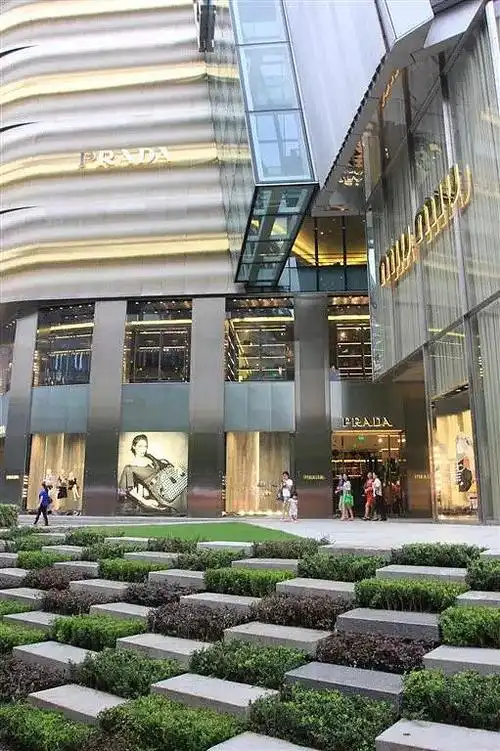 商业广场上海iapm环贸广场