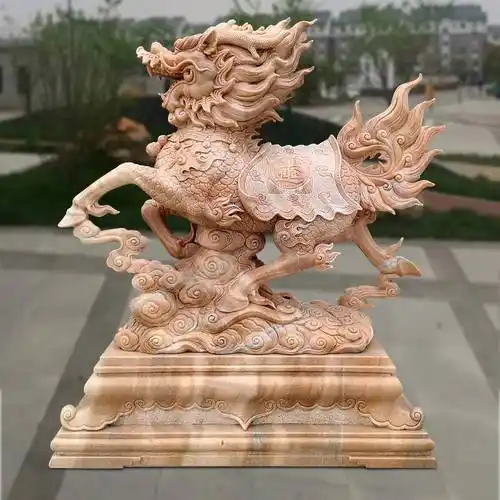 石雕麒麟一对晚霞红门口镇宅招财神兽动物园林景观雕塑摆件