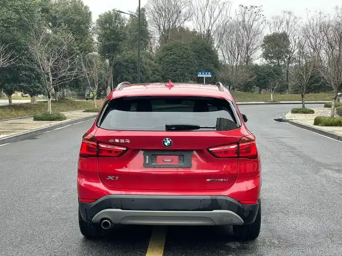 宝马 宝马x1  2019款 sdrive18li 时尚型 红色 手自一体对价格不满意?