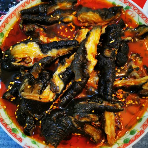 益旺麻辣无骨鸡爪网红即食红油脱骨鸡脚商用鸡肉零食