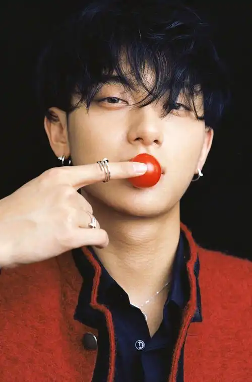 黄子韬图片黄子韬帅气写真图片