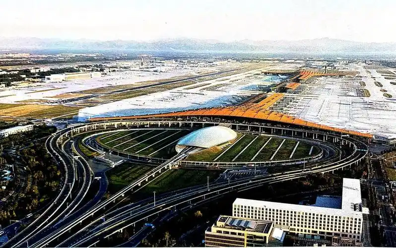 首都机场航站楼:见证首都民航事业发展