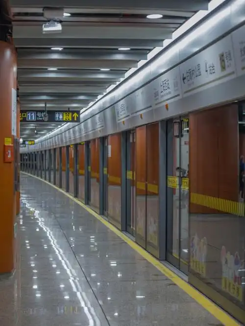 上海地铁1115号线换乘站上海西站