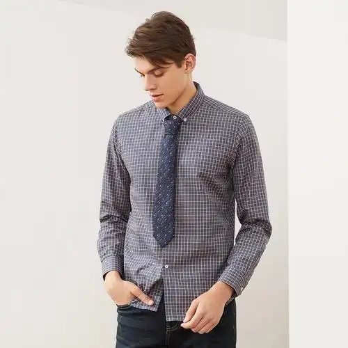 柒牌男装长袖衬衫男休闲商务秋冬新款扣领格纹提花中青年翻领衬衣121