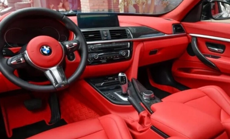宝马红色内饰是哪款车