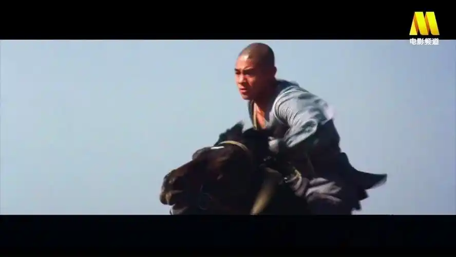 节目中王宝强在放映前看到了电影少林寺