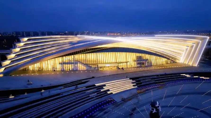 江苏盐城黄海湿地博物馆获中国钢结构金奖