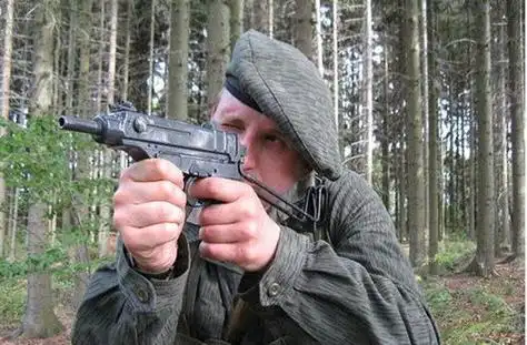 枪械简笔画 和平精英枪械简笔画