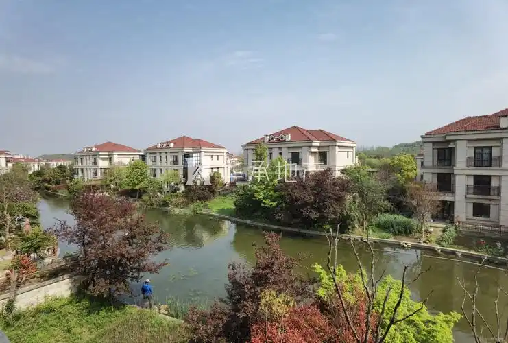 太湖锦园(别墅)8室7厅9卫880.23㎡南北3600万