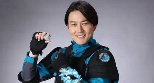 布莱泽奥特曼人间体,,到底是谁!,假面骑士的末日又来了!