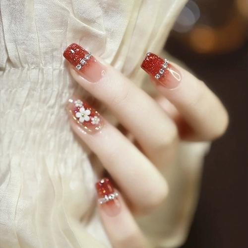 网红温柔显白鎏金玫瑰红钻法式渐变爆闪新年美甲成品手工穿戴甲