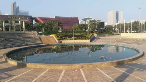 深圳龙城广场实拍,带你去看看龙岗今天的新景象