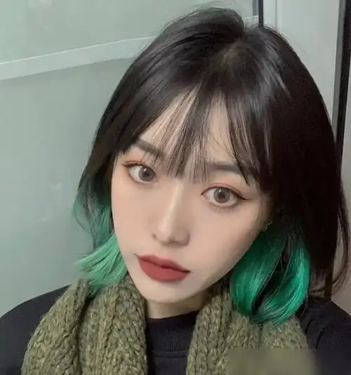 拜托再挂耳染就土咯2021千禧挑染才是真洋气