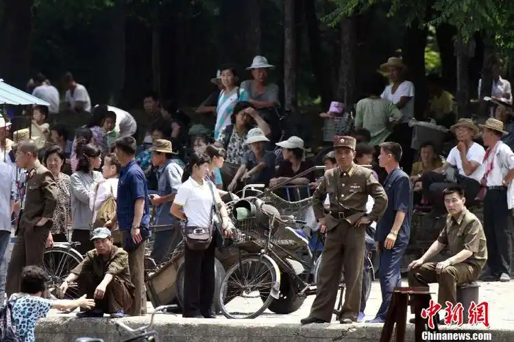 实拍朝鲜新义州人的日常生活