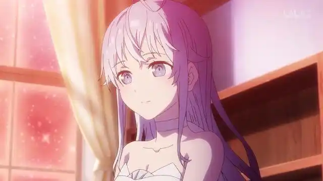 通过看到白猫的回忆,三三发现了这个"绯衣响",实际上就是queen,也就是