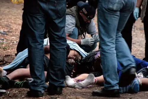 太凶残!墨西哥贩毒团伙制造悚人命案现场(组图)