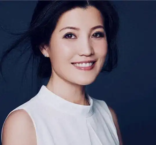 九十年代活跃在广东电视珠江台的那些资深节目主持人,你还记得谁