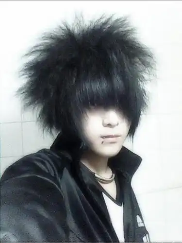 给我点非主流男的发型图片