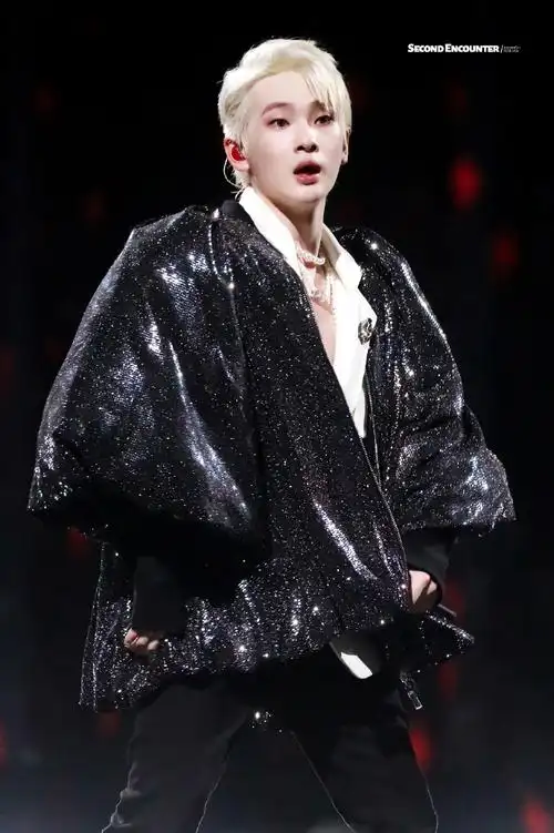 周震南超话78#周震南 钻石男孩#210502@r1se-周震南