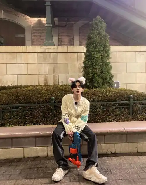 treasure成员印象崔玹硕