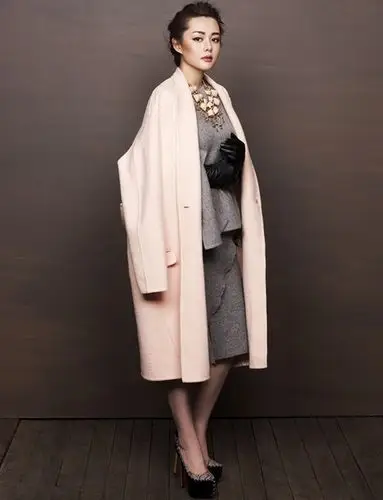 时尚女神刘一含神秘出身引众多网友猜测