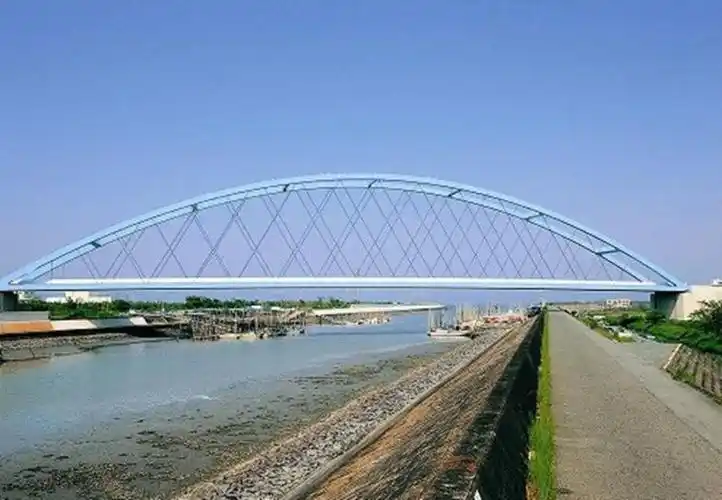 [分享]日本一座199m跨下承式系杆拱桥