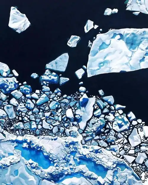 她用手指画出一幅幅海洋冰山作品的逼真程度令人惊叹