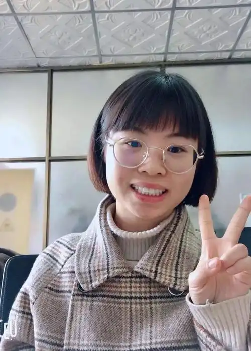 "2017年12月23日,潘洁妮在微博上记录了自己下定决心准备考研的第一条