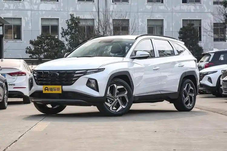 综合优惠提高至5.5万元,现代途胜l终端价格继续下探,但低配没车