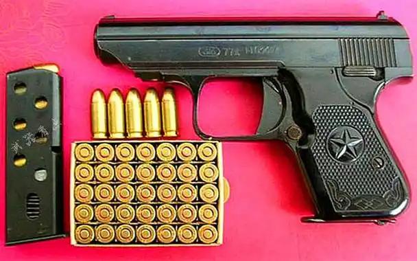 军事丨国产险些夭折的77式手枪当时的命运极为严峻