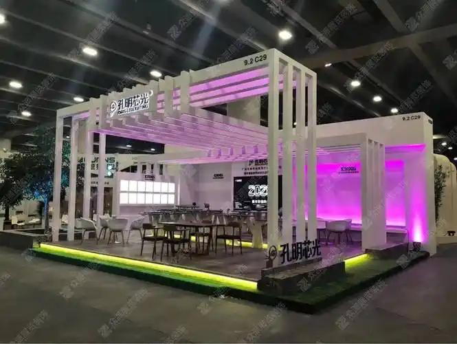 光亚照明展会展台特装创意设计搭建,展位装修效果闪亮整个展馆_展览