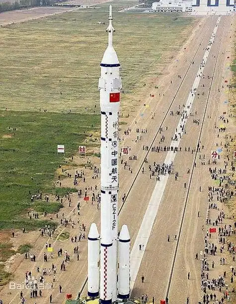 比美国阿波罗计划,多打一发火箭,中国登月,选了保守的长十火箭
