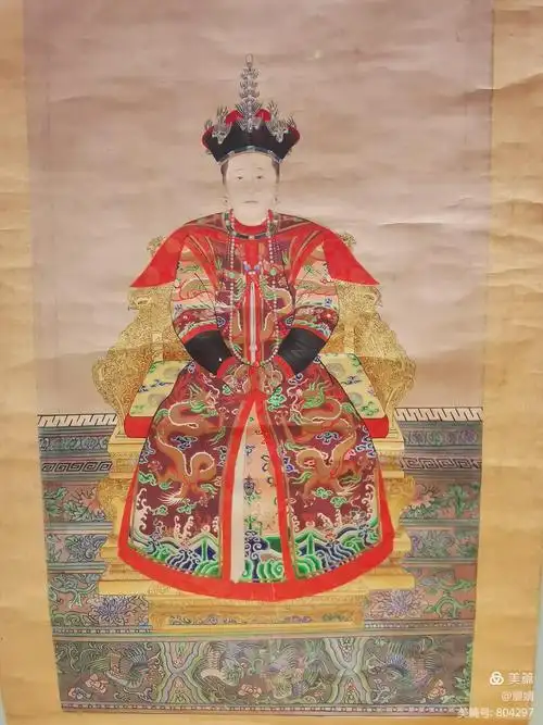 这是赫赫有名的孝庄皇后的画像.