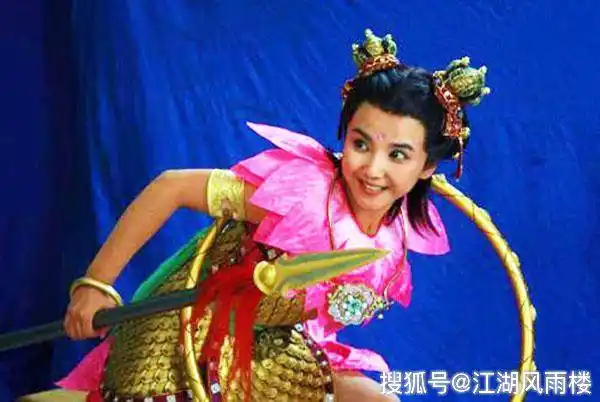 聊聊11版女哪吒影视造型哪吒乃神仙之体其实并无男女之分