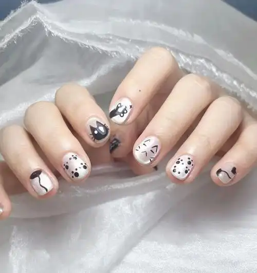 手绘美甲💅可爱小猫咪🐈