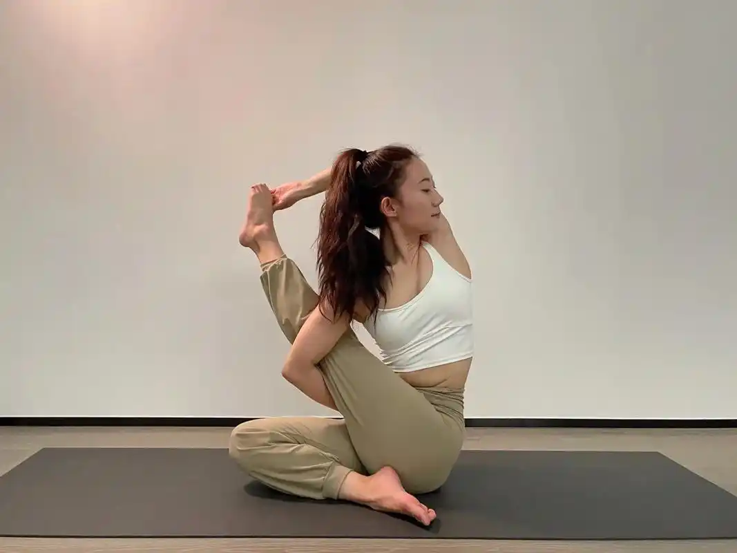 soulflow瑜伽小课堂扭转体式分享