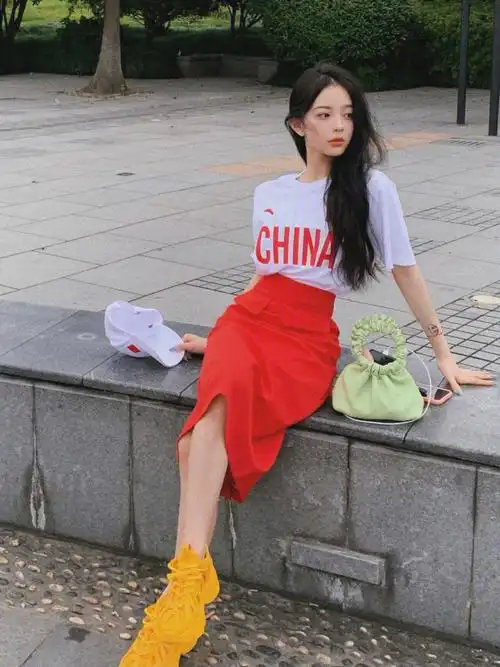 ootd新国货女孩前来报道