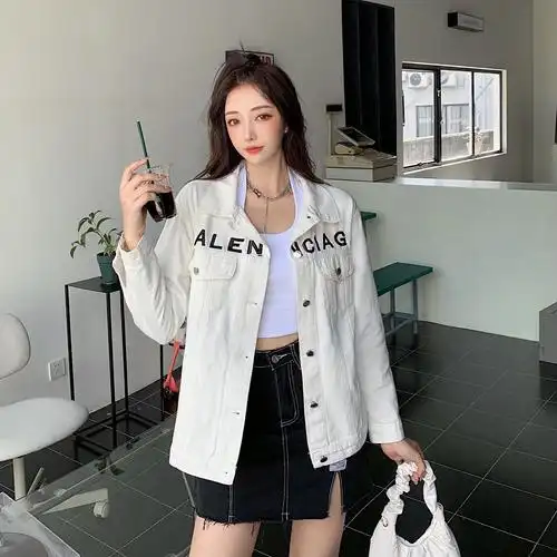 白色牛仔外套女2021年新款韩版宽松bf百搭时尚字母夹克上衣ins潮